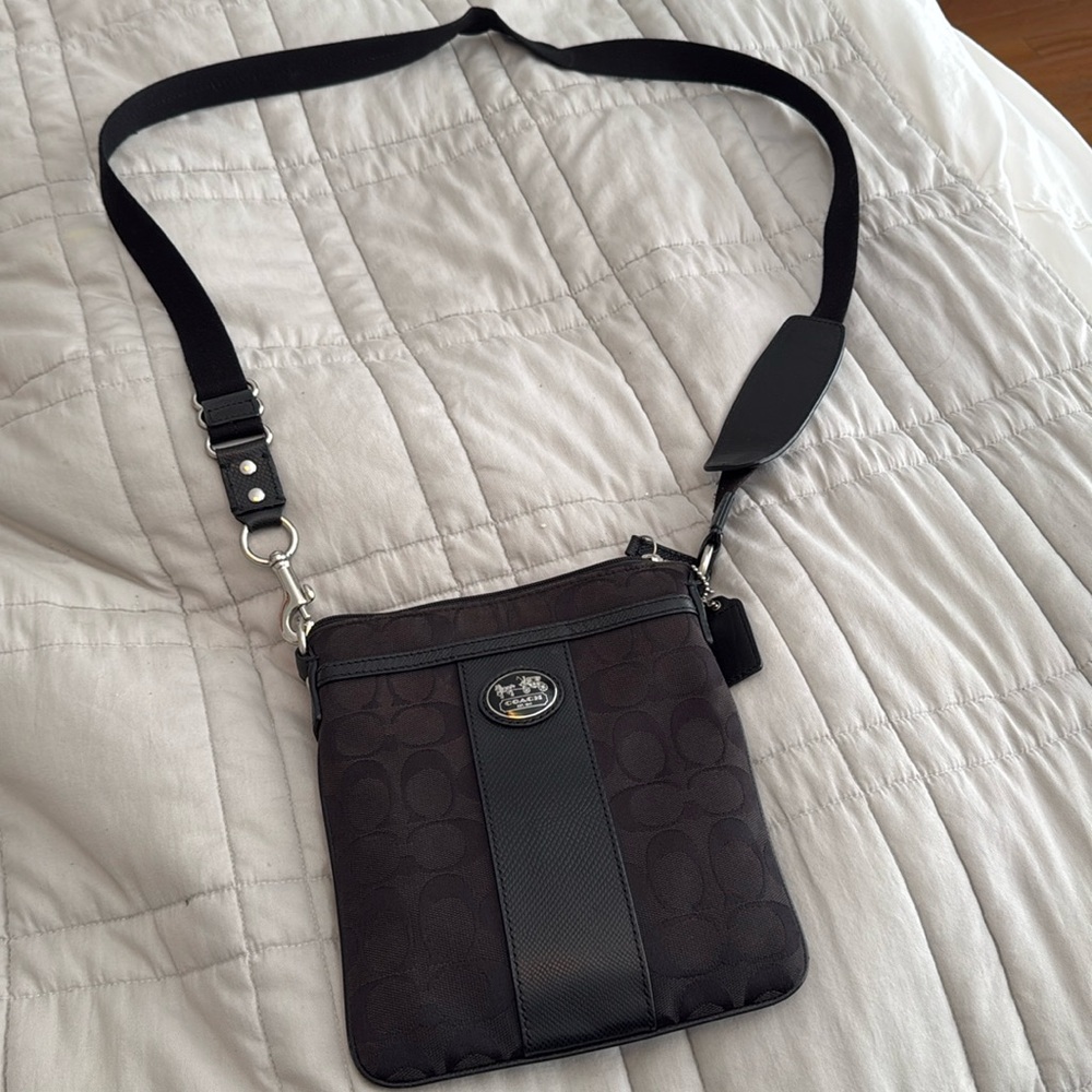 Vintage Coach black crossbody bag